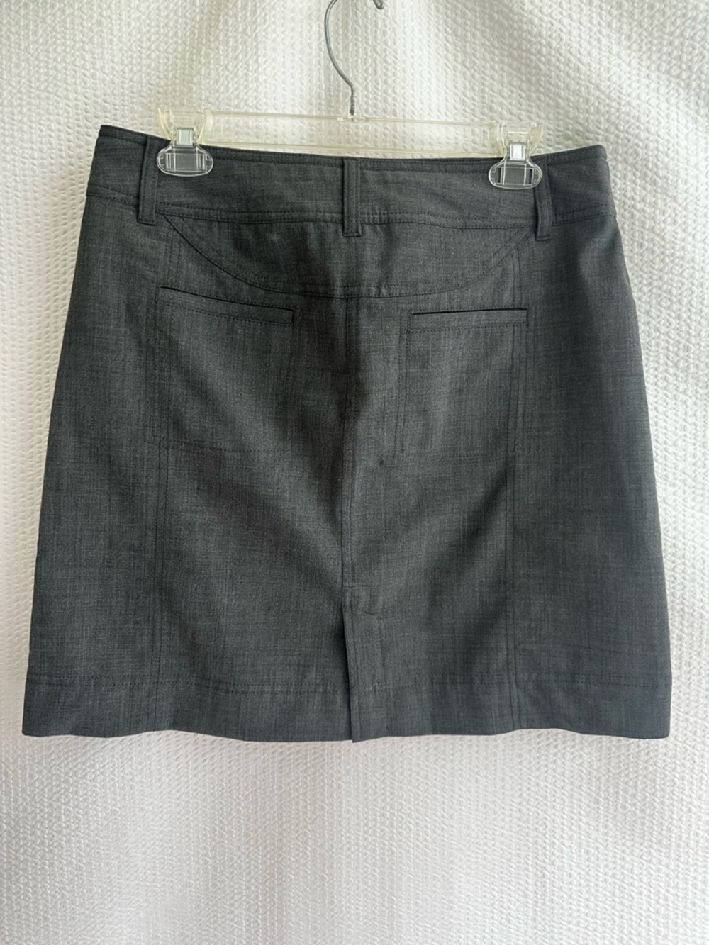 Athleta Sirrus Women’s Gray Skirt Size: 8 - Picture 2 of 7